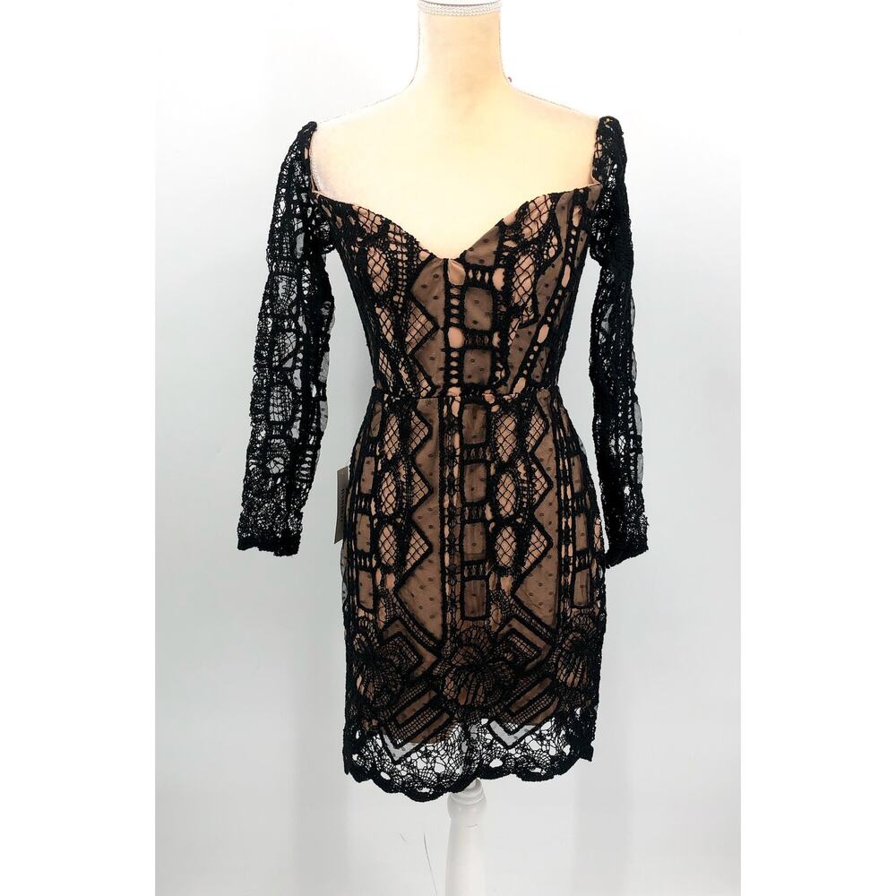 BARDOT Women's Zendaya Mini Lace Dress Large Black Nude Off Shoulder NWT - Picture 5 of 13